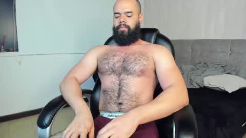 luke diaz7 online show from October 14, 2025, 4:02 am