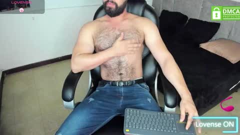 luke diaz7 online show from October 25, 2025, 4:31 am