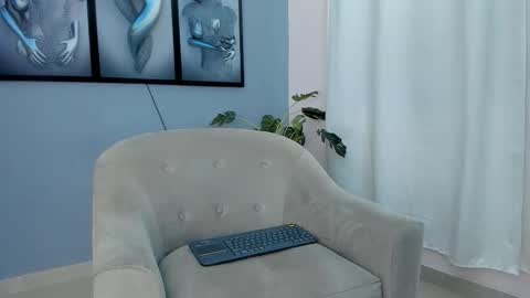 Luke Julien online show from October 22, 2025, 6:35 am