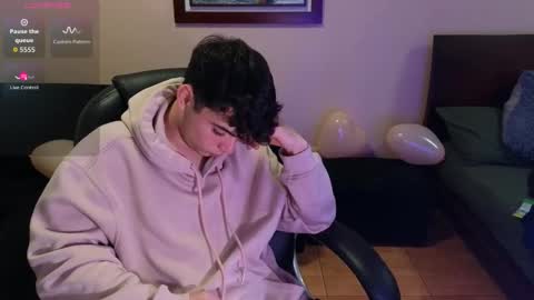 lukeboyce online show from February 5, 2026, 12:48 am