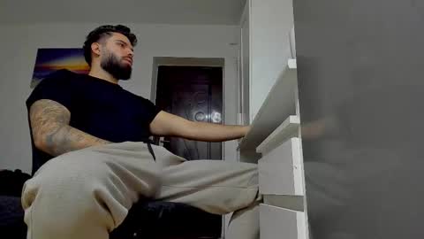 Luke online show from October 7, 2025, 6:21 am