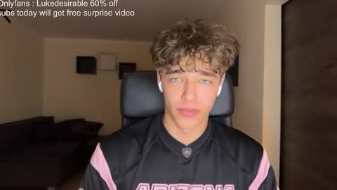 lukedesirable online show from April 27, 2026, 7:12 pm