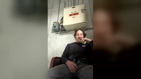 lukekibbe27 online show from December 22, 2025, 12:07 am