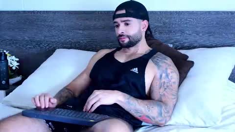 Lukhas f4f online show from November 24, 2025, 4:18 pm