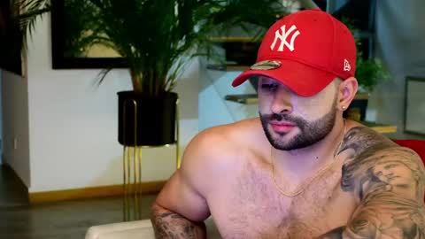 Lukhas f4f online show from April 22, 2026, 12:13 am