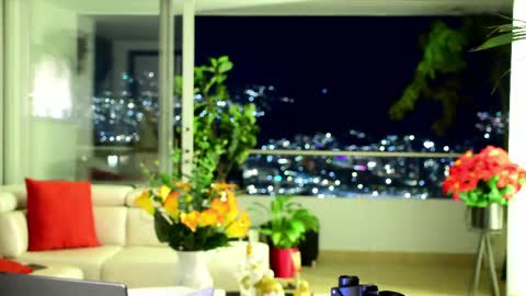 Lukhas f4f online show from May 15, 2026, 11:45 pm