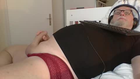 Snapshot of luley58 chatting on January 14, 2025, 7:06 am luley58 online show from January 14, 2025, 7:06 am