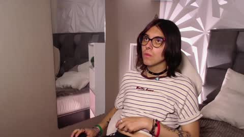 Snapshot of lullaby_charade_ chatting on February 24, 2026, 8:45 am Cookie online show from February 24, 2026, 8:45 am