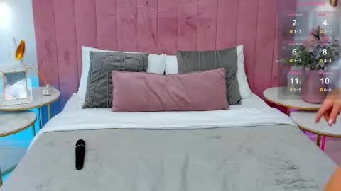 Cherie online show from September 25, 2025, 12:09 pm