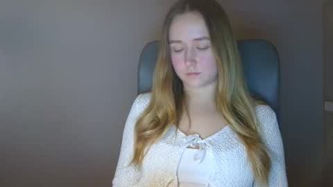 Lulu Baby18 online show from January 7, 2026, 8:33 pm