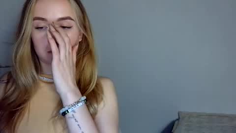 Lulu Baby18 online show from April 19, 2026, 6:10 pm