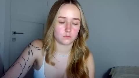 Snapshot of lulu_baby1 chatting on May 6, 2026, 8:58 pm Lulu Baby18 online show from May 6, 2026, 8:58 pm