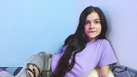 lulu_cm online show from October 28, 2025, 8:29 am