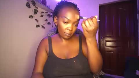 lulu_sparks1 online show from October 15, 2025, 4:12 am