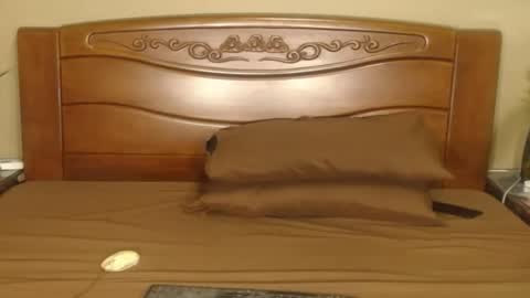 lulu_wild online show from April 13, 2026, 12:38 am