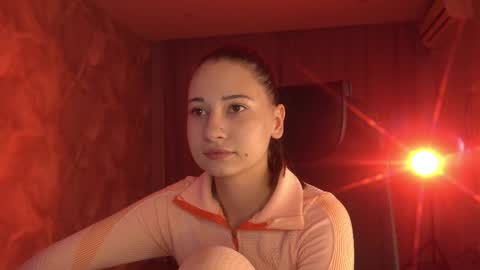Amelia online show from October 4, 2025, 1:25 am