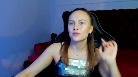 Snapshot of lumerisoren chatting on May 27, 2026, 5:04 am lumerisoren online show from May 27, 2026, 5:04 am