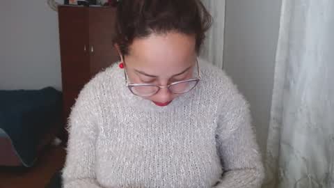 Snapshot of lumi_84 chatting on December 19, 2024, 10:34 am LUMI online show from December 19, 2024, 10:34 am