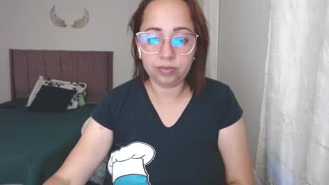 Snapshot of lumi_84 chatting on January 4, 2025, 1:21 am LUMI online show from January 4, 2025, 1:21 am