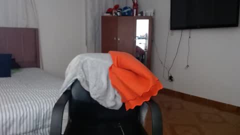 Snapshot of lumi_84 chatting on January 30, 2025, 10:50 am LUMI online show from January 30, 2025, 10:50 am