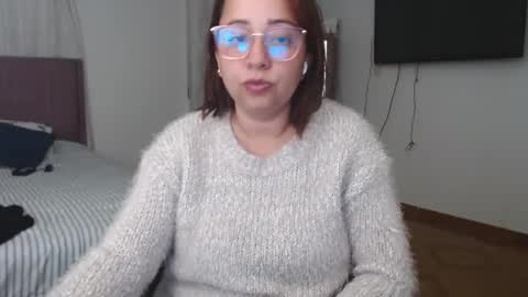 Snapshot of lumi_84 chatting on January 31, 2025, 3:30 am LUMI online show from January 31, 2025, 3:30 am