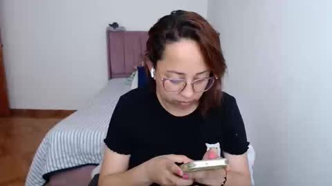 Snapshot of lumi_84 chatting on February 24, 2025, 6:26 pm LUMI online show from February 24, 2025, 6:26 pm