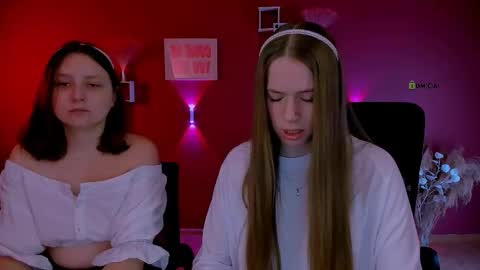 Sweet Lumi online show from March 10, 2026, 8:41 am