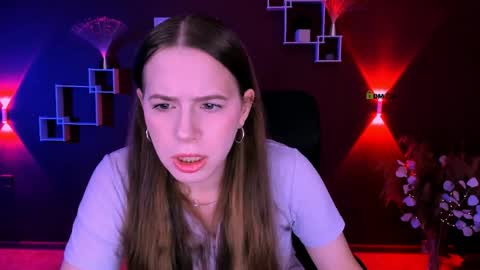 Sweet Lumi online show from April 4, 2026, 7:39 am