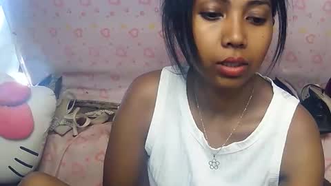 Luna online show from February 9, 2026, 5:22 am