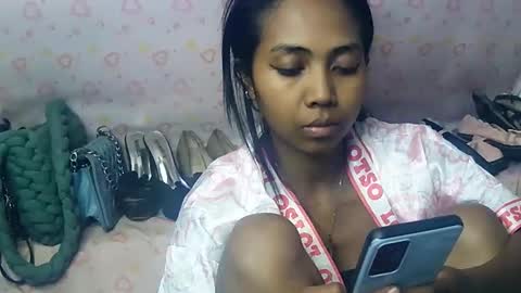 Luna online show from June 4, 2026, 7:09 pm