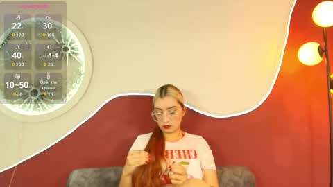 luna__velvet online show from March 10, 2026, 1:05 pm