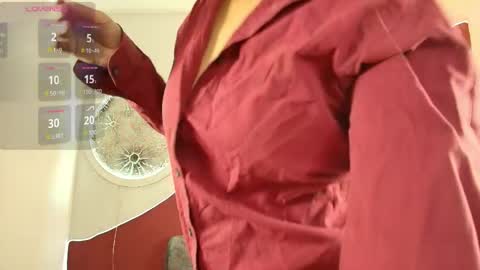 luna__velvet online show from April 8, 2026, 12:27 pm