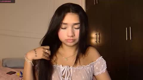 luna and banji online show from January 15, 2026, 1:59 pm