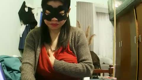 luna_beauty25 online show from February 21, 2026, 12:00 am