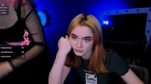 luna_berryy online show from January 26, 2025, 11:18 pm