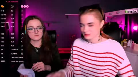 luna_berryy online show from March 1, 2025, 8:10 pm