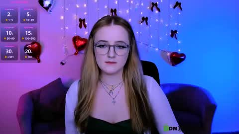 luna_berryy online show from March 20, 2026, 8:57 pm