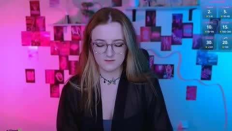 Snapshot of luna_berryy chatting on June 5, 2026, 7:08 pm luna_berryy online show from June 5, 2026, 7:08 pm