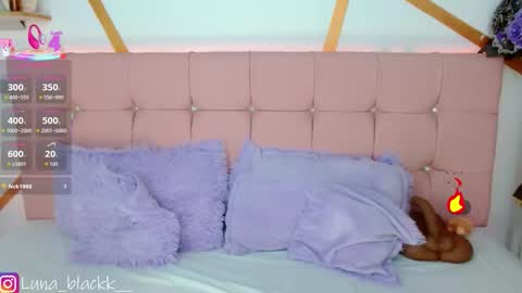 Luna online show from January 6, 2026, 9:18 pm