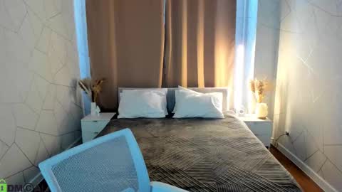 luna online show from March 15, 2026, 1:22 am