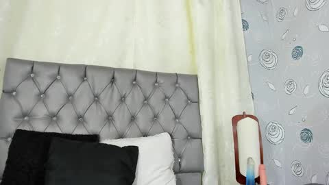 Snapshot of luna_evaa chatting on January 24, 2025, 6:25 pm Luna Eva online show from January 24, 2025, 6:25 pm