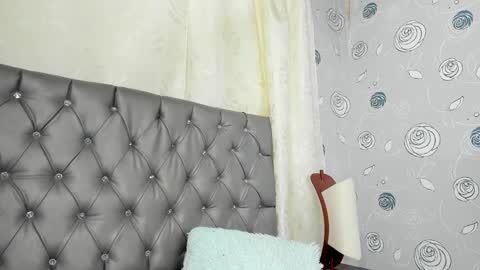 Snapshot of luna_evaa chatting on February 26, 2025, 6:00 pm Luna Eva online show from February 26, 2025, 6:00 pm