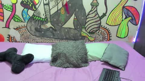 luna_gc online show from January 10, 2025, 12:38 am