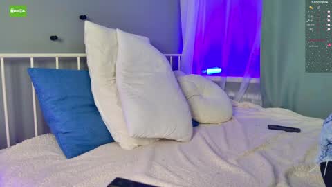Luna online show from May 29, 2026, 6:33 am