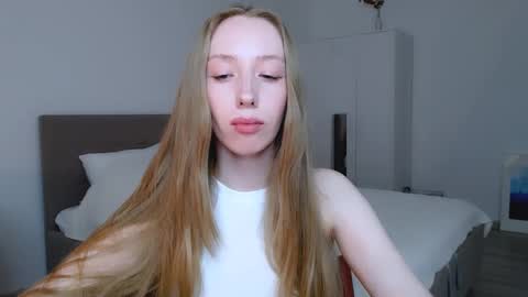 Luna online show from March 6, 2025, 2:30 am