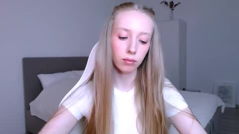 Luna online show from January 12, 2026, 8:03 pm