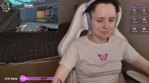 Snapshot of luna_loveeee chatting on February 13, 2026, 5:03 am luna_loveeee online show from February 13, 2026, 5:03 am