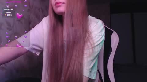 Snapshot of luna_loveisgood chatting on January 8, 2025, 12:28 am Luna online show from January 8, 2025, 12:28 am