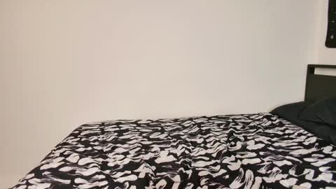 Luna online show from February 12, 2025, 11:51 pm