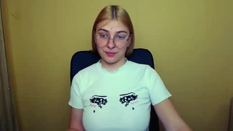 Luna online show from January 10, 2025, 11:22 am